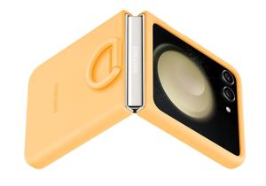 Калъф Samsung F731 Flip5 Silicone Case with Ring Apricot